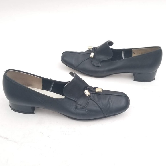 hush puppies narrow shoes